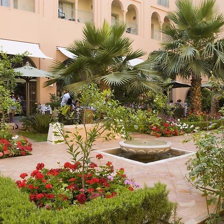 Alhambra Thalasso Χαμμαμέτ Εξωτερικό φωτογραφία The hotel's courtyard