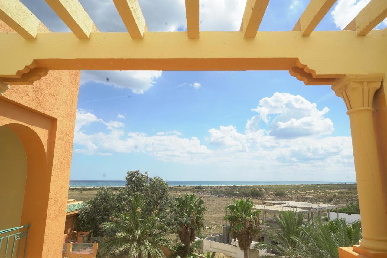 Alhambra Thalasso Χαμμαμέτ Εξωτερικό φωτογραφία View of the sea from the hotel